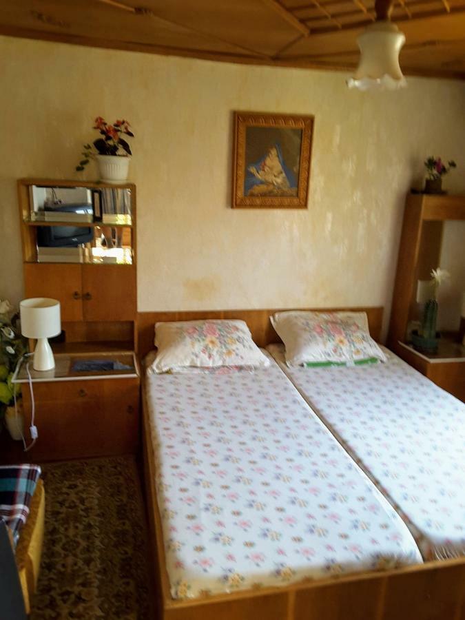 Diana Guesthouse Велико-Тирново Екстер'єр фото